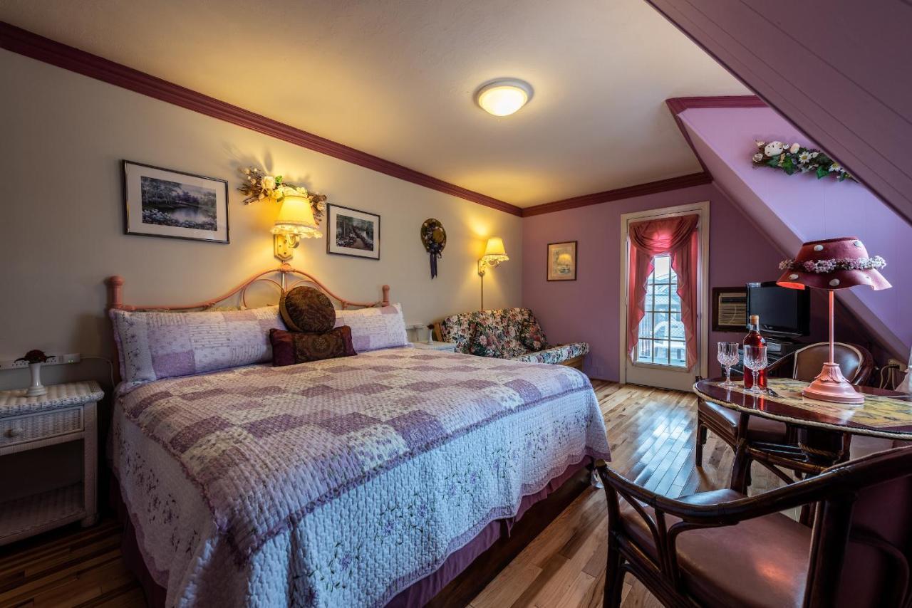 A Cape Cod Ocean Manor Inn Hyannis Bagian luar foto